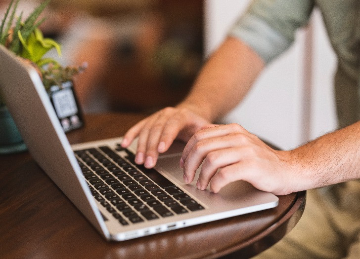 Simplified reporting procedure for non-financial sector