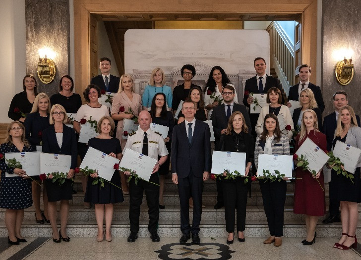 FID priekšniece saņem atzinību par Latvijas tēla popularizēšanu ārvalstīs un ieguldījumu Latvijas Republikas valstiskuma stiprināšanā